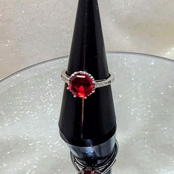 NEW Lustro Stella's Octillion Cut Swarovski Finest Zirconia in Sterling Silver - Picture 11 of 13